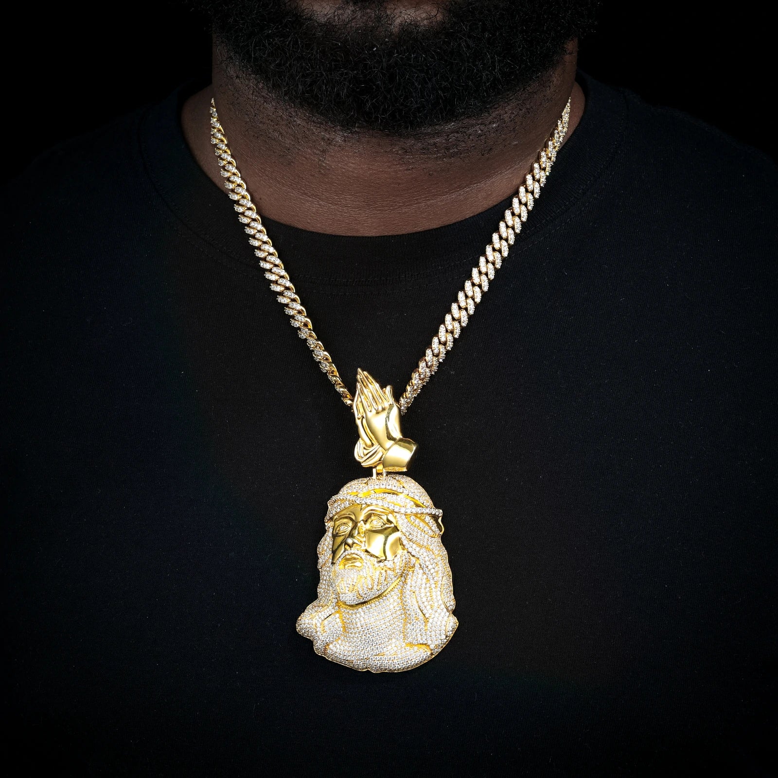S925 Moissanite Jesus Piece Pendant With Pray Hand Bail