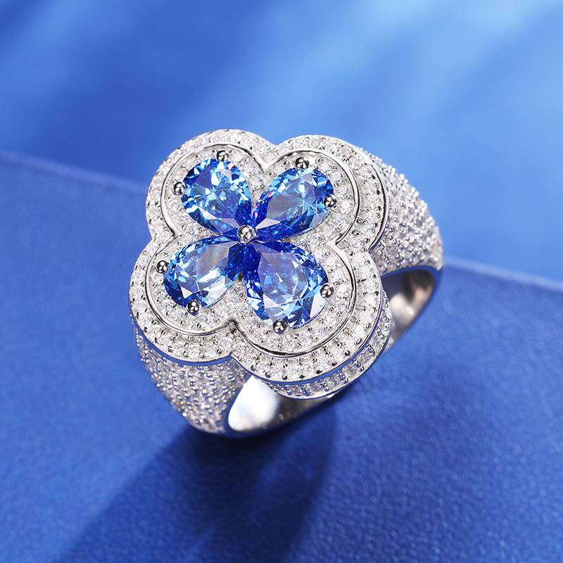 clover diamond ring