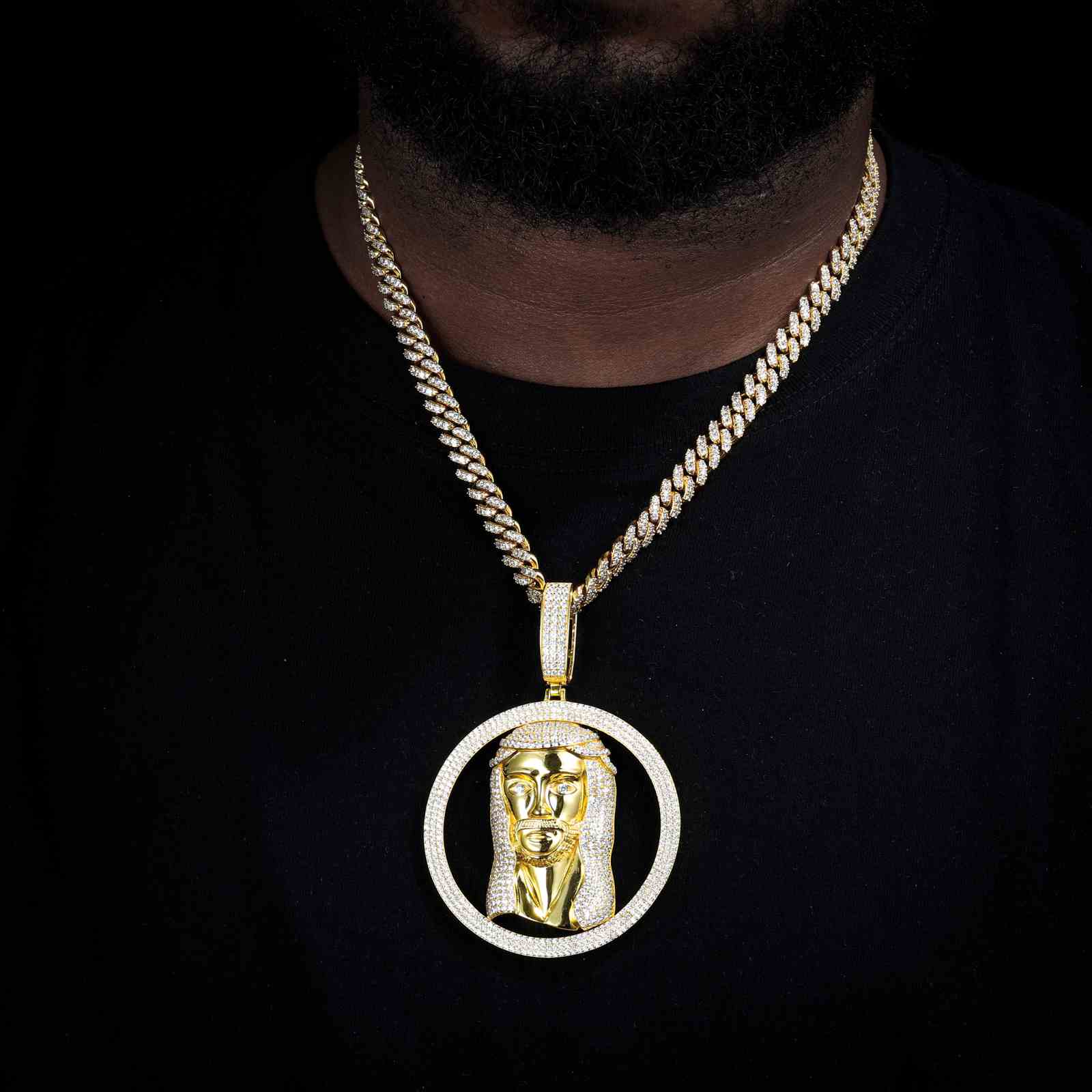 gold jesus pendant necklace