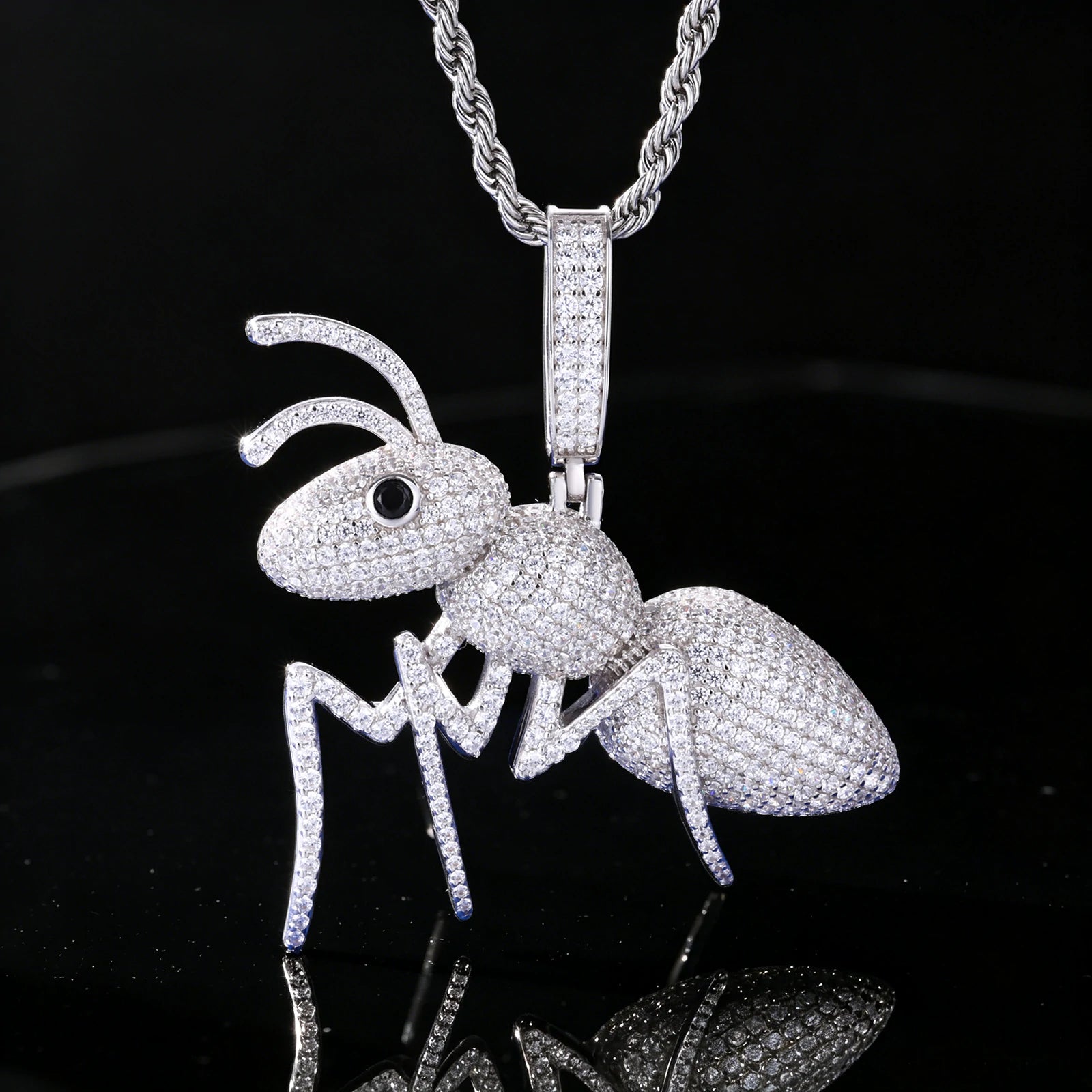 S925 Moissanite Ant Pendant