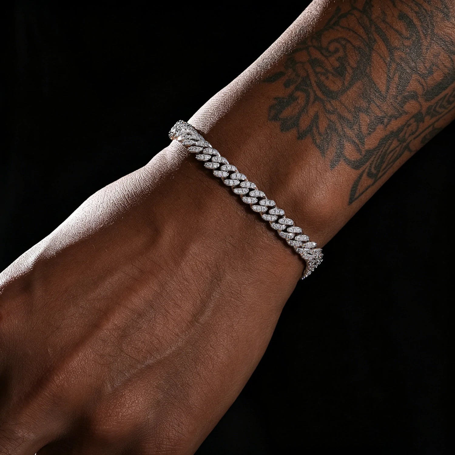 6mm S925 1 Row Moissanite Bubble Cuban Link Bracelet