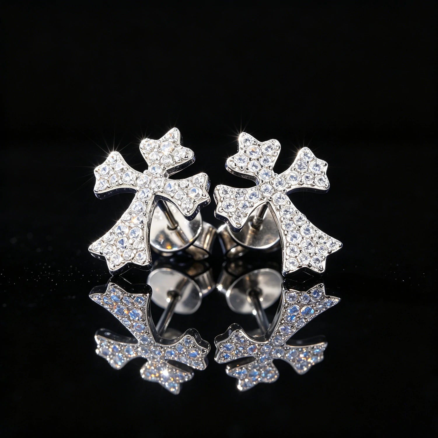 S925 Moissanite Iris Cross Stud Earrings