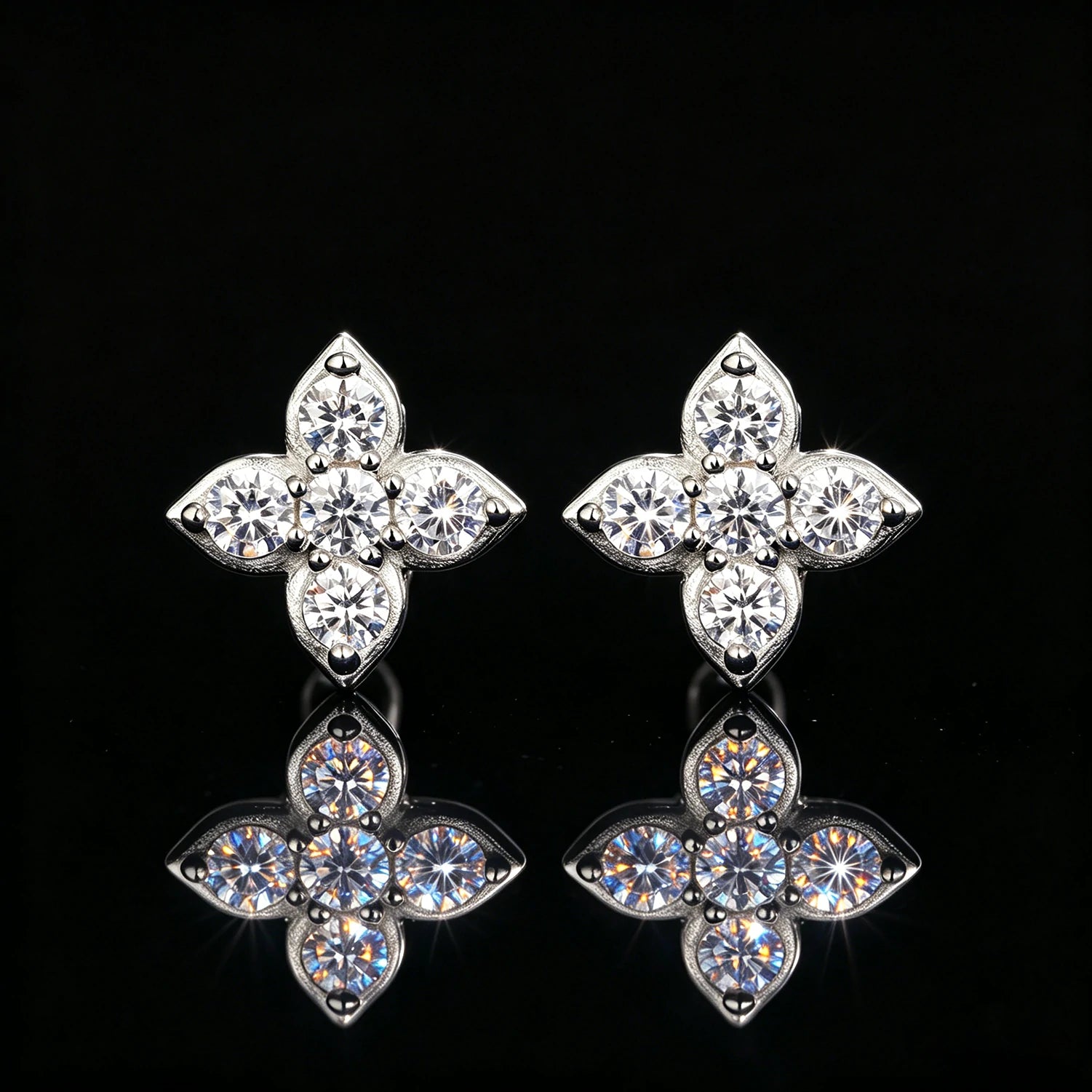 S925 Moissanite Four Leaf Clover Stud Earrings