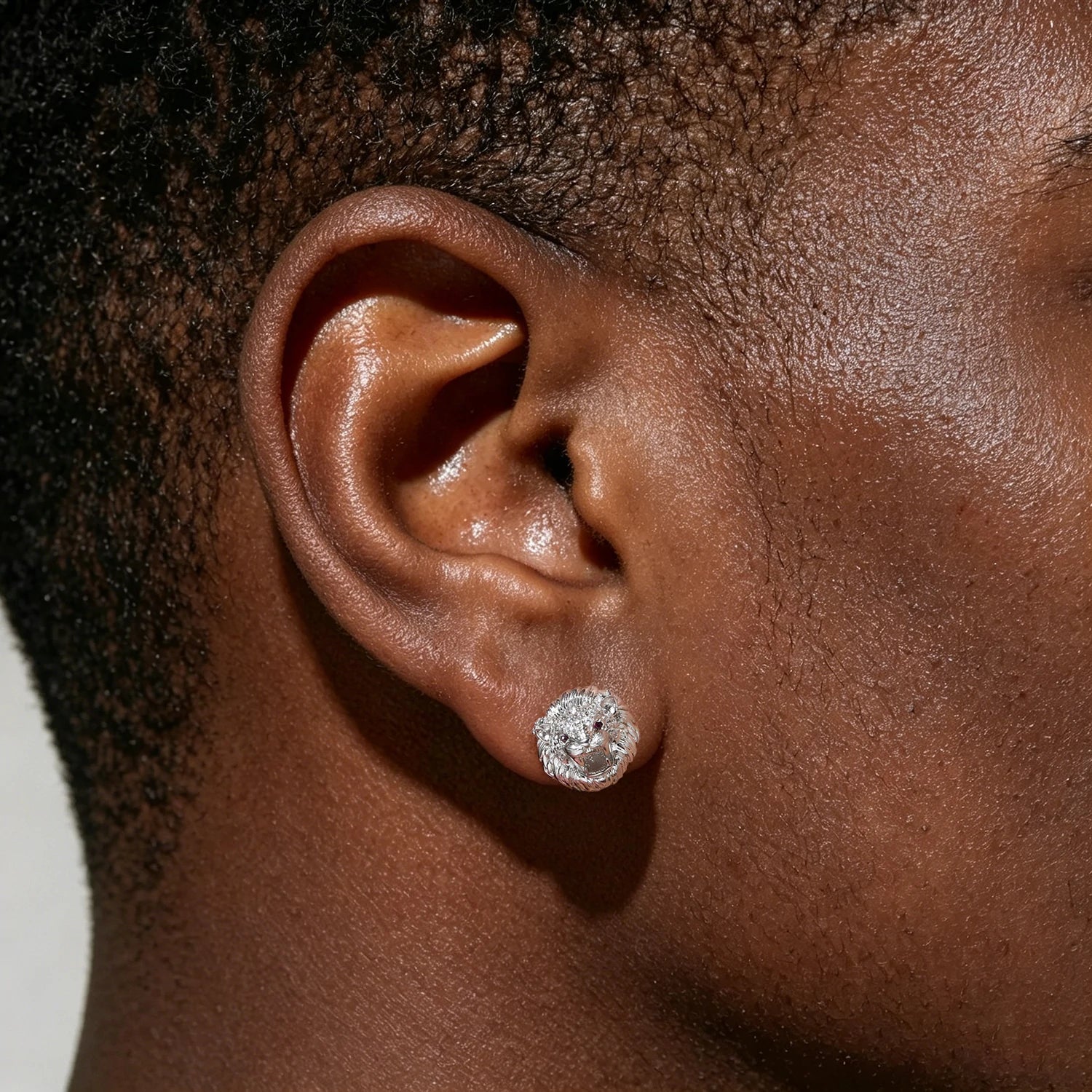 S925 Moissanite Little Lion Stud Earrings