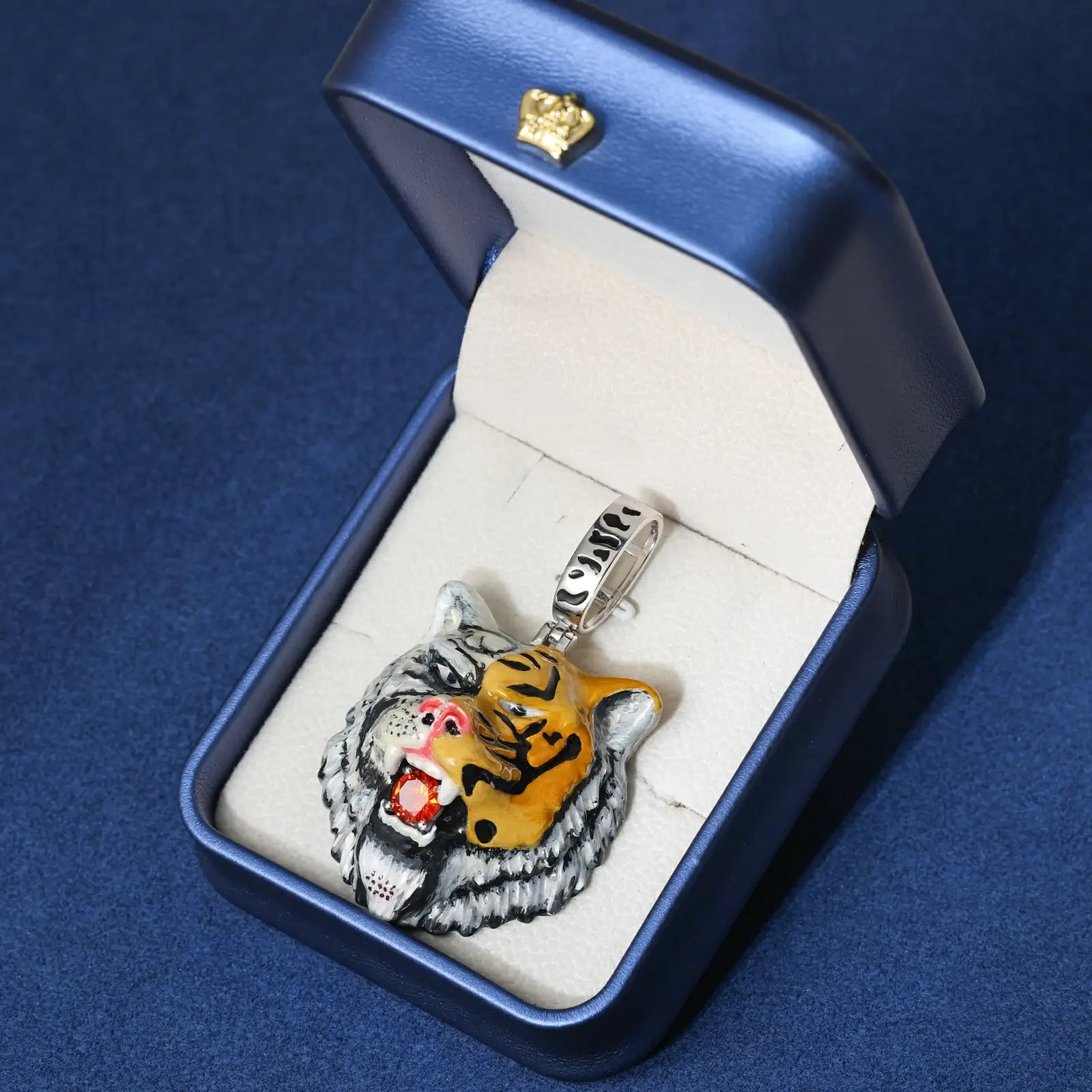 Ucciyo tiger pendant on luxury blue box - enamel-plated dual-tone design with red tongue accent | Hypoallergenic S925